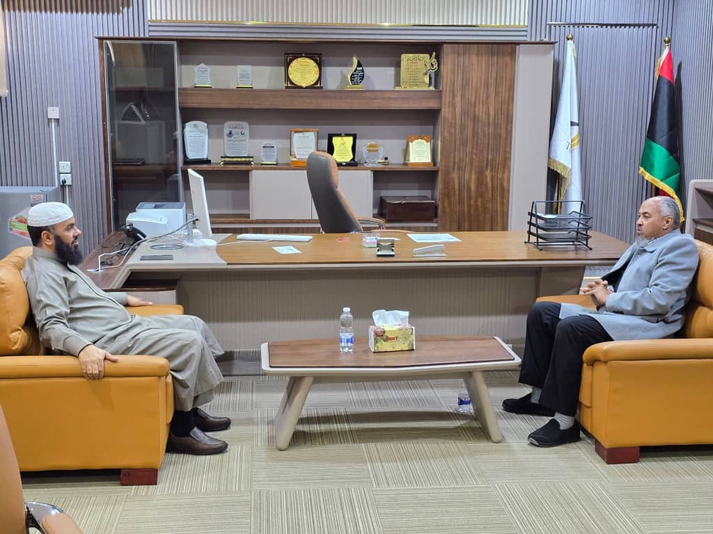 مناقشة توقيع اتفاق علمي أكاديمي بين جامعة_اجدابيا-والأكاديمية_الليبية للدراسات العليا فرع اجدابيا. 